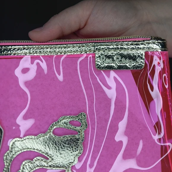 Lily Pulitzer Large Clear Pouch Havana Pink Motif GWP PVC Pouch - NWOT - Picture 3 of 3